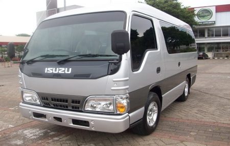 rental isuzu elf di solo