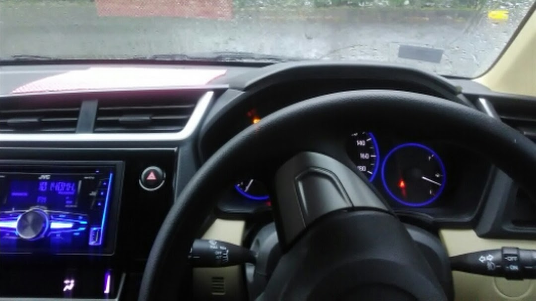 Sewa Mobil Murah Di Solo