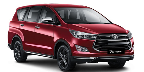 Sewa Innova Reborn Venturer di Solo